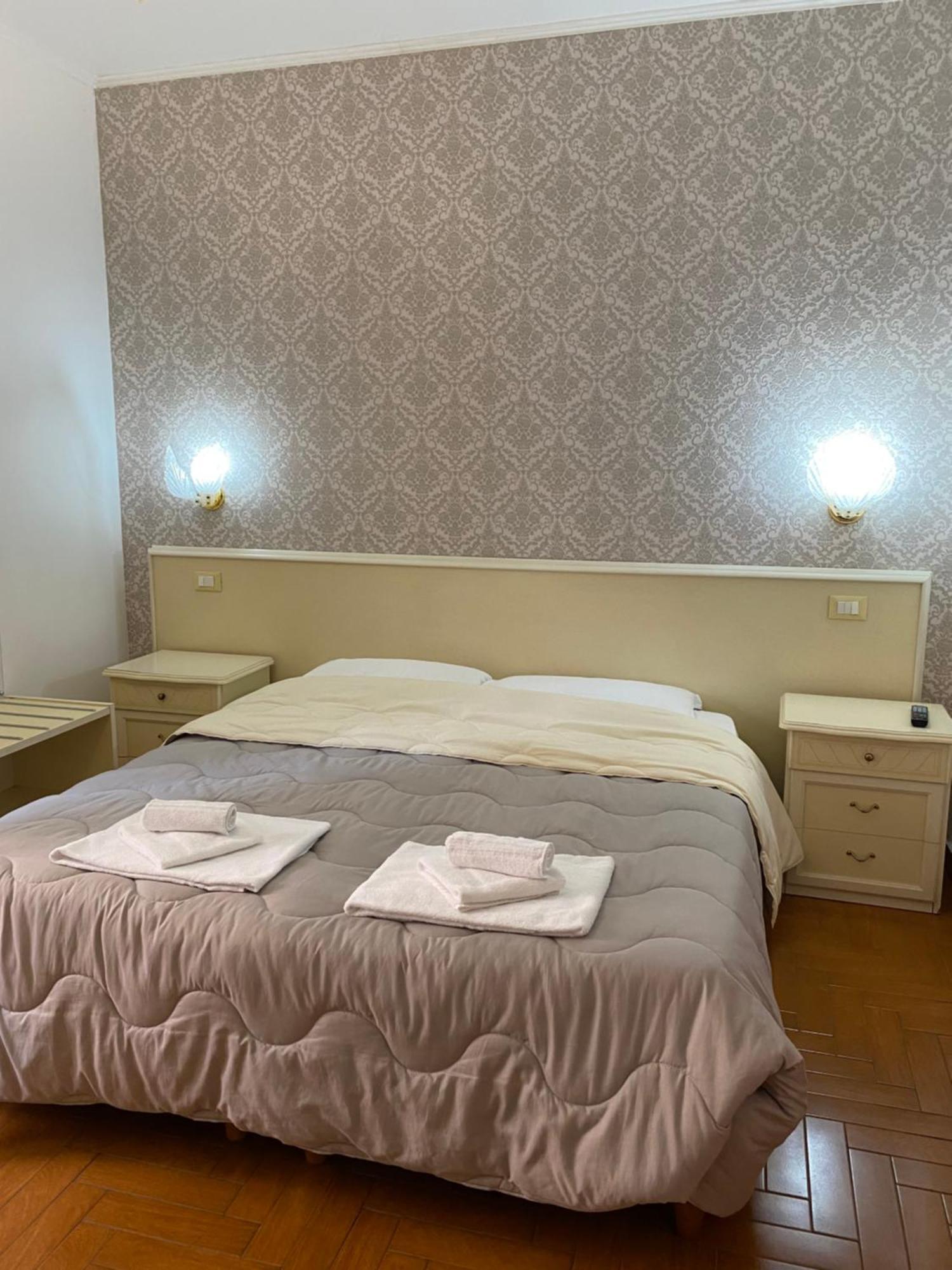 Residenza Hotel Roma Exterior foto
